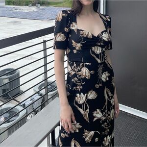 Reformation Trixie Dress in Arcana - Perfect for a wedding guest